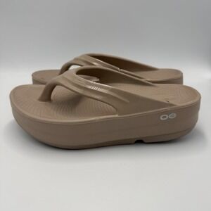 Oofos OOlala Luxe Sandal Latte Tan Platform Recovery Flip Flops Womens 7 EU 38